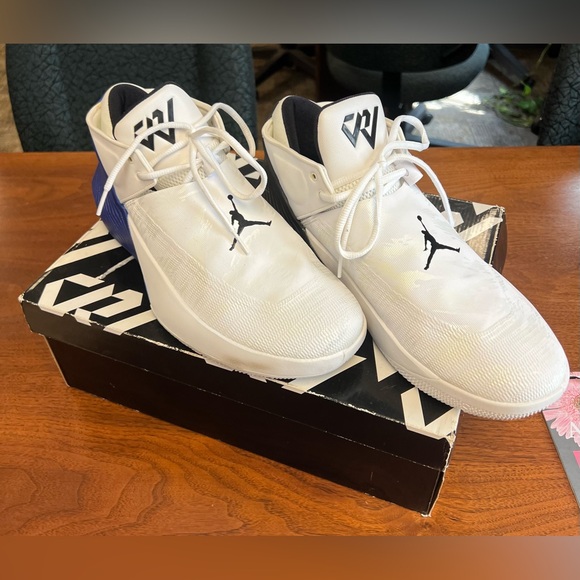 Nike Air Jordan Why Not Zer0.1 Hyper Royal Shoes Size 11.5 Blue Black White
